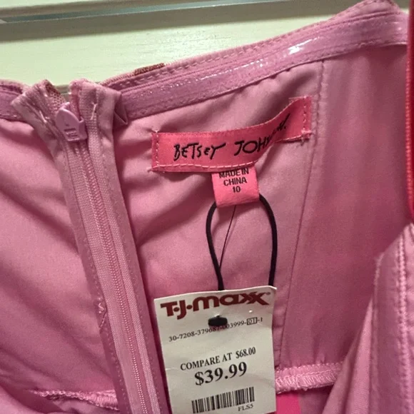 Betsey Johnson Pink Maxi Dress with Heart Print - Picture 4 of 4